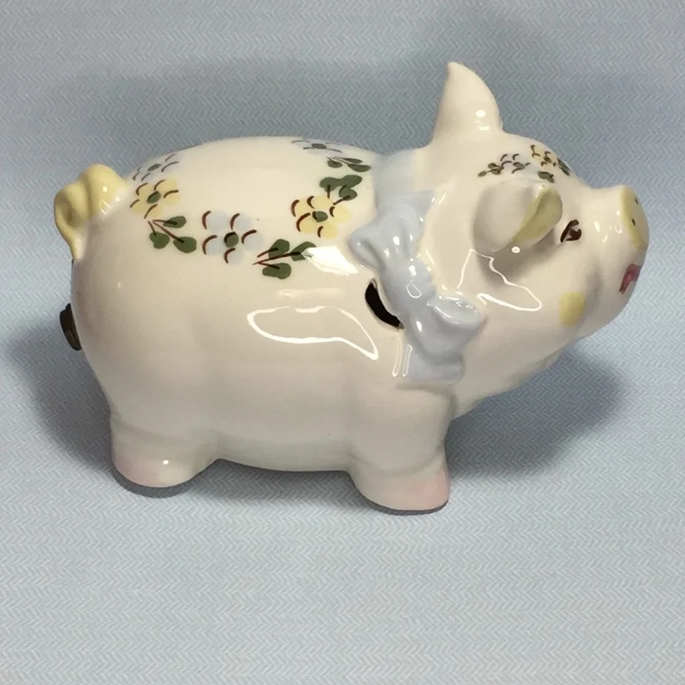 Vintage Smiling Pig Blue And Floral Design - Picture 5 of 15